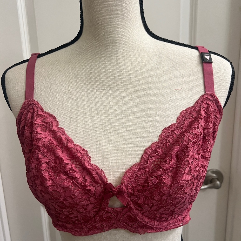 Victoria’s Secret Bra 34DDD